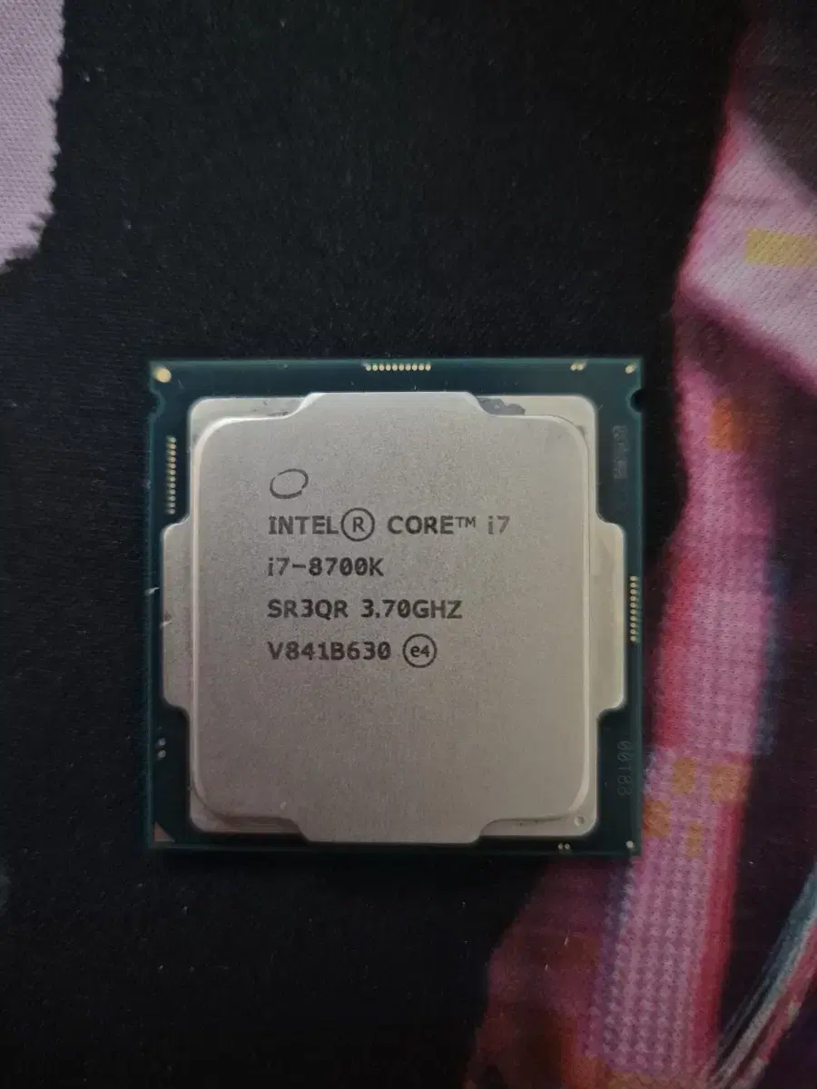 인텔 i7 8700K CPU 컴퓨터 PC 부품 (중고)