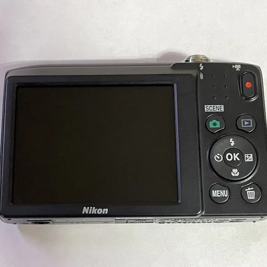 니콘 쿨픽스 coolpix s2900 디지털카메라 (2005만 화소)