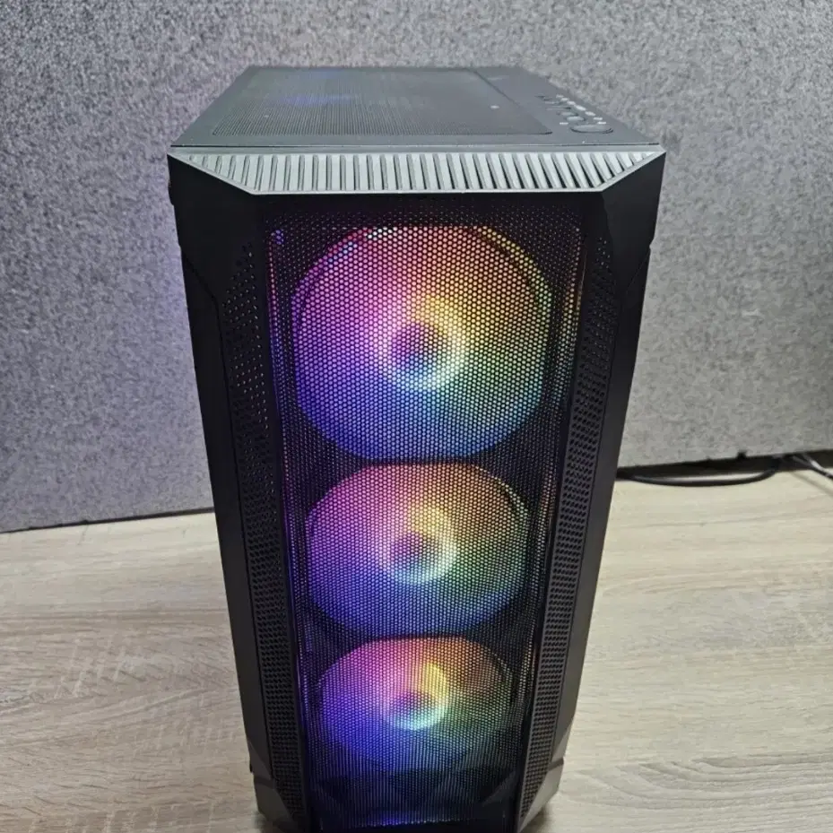 컴퓨터 I5 7500 게이밍 판매합니다