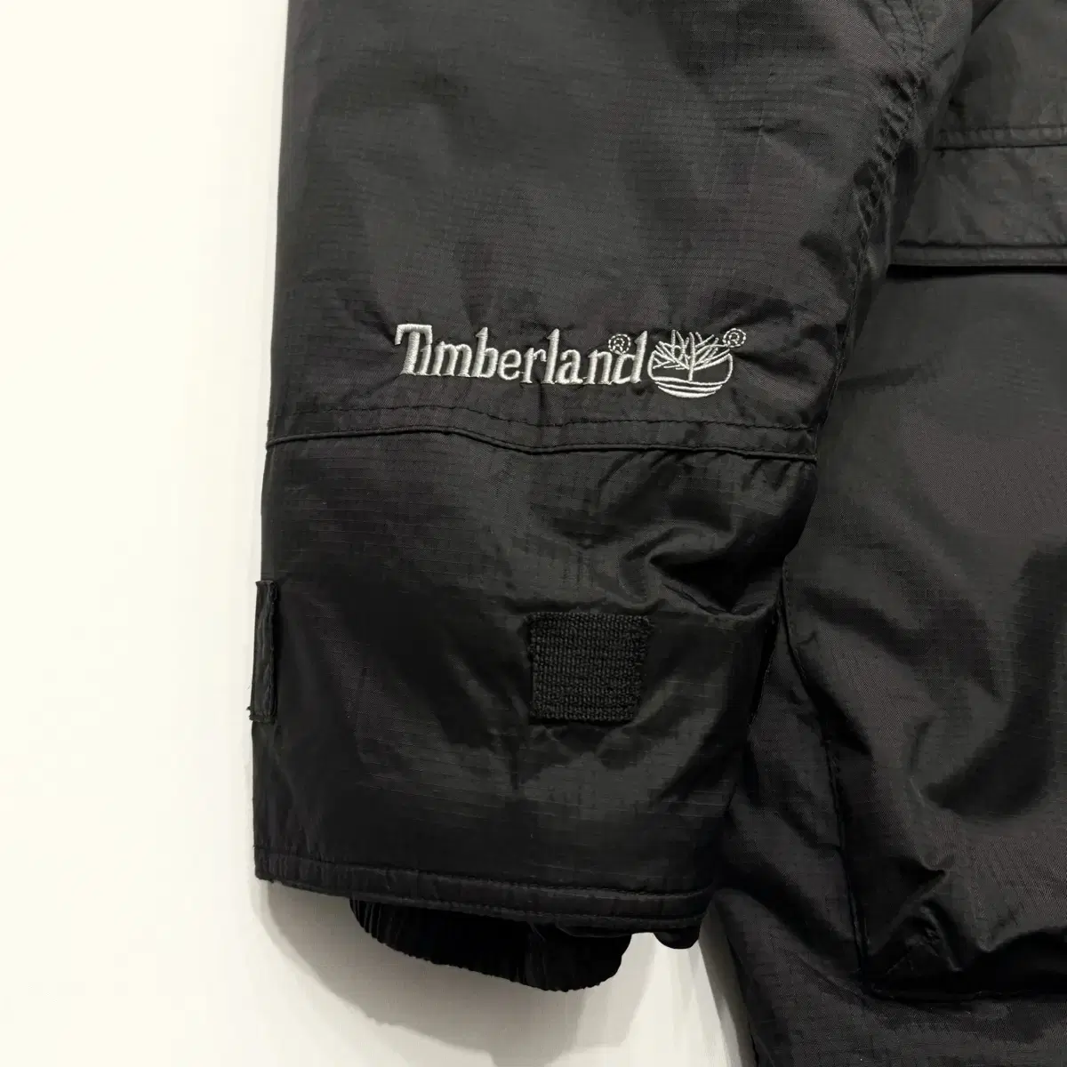 Timberland 팀버랜드 00s 오버핏 몬스터 다운파카