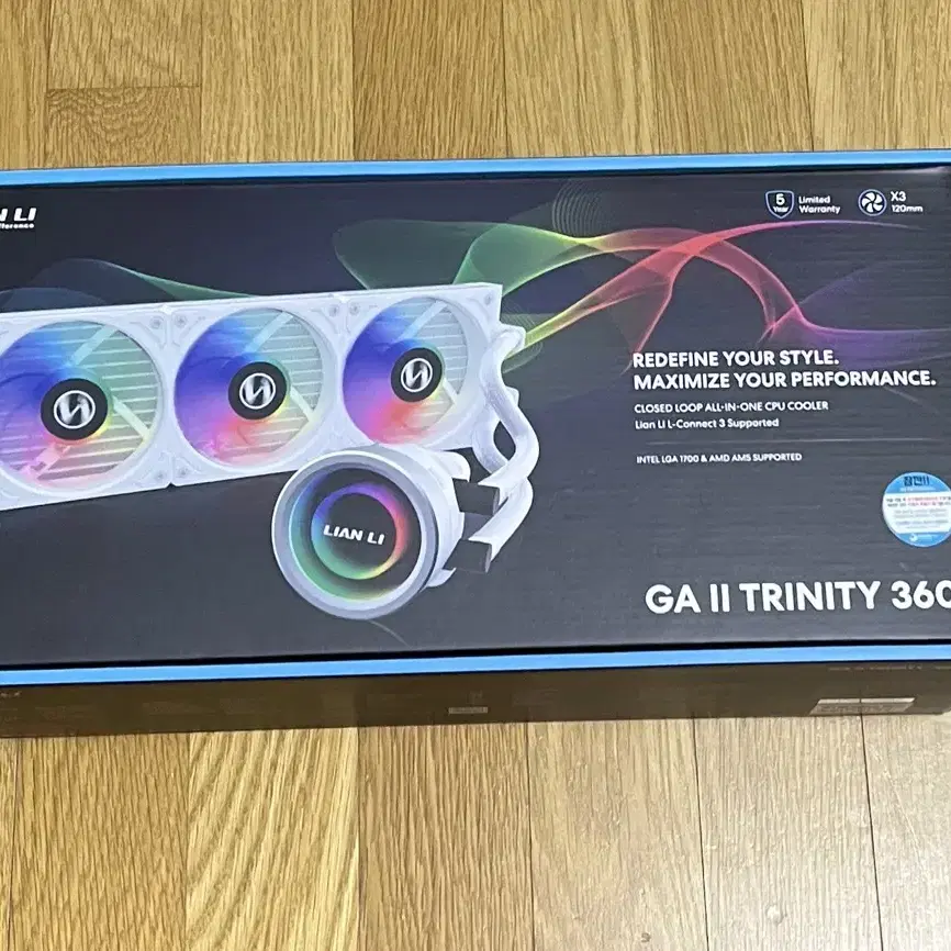 리안리 Galahad 2 trinity 360 화이트 수냉쿨러