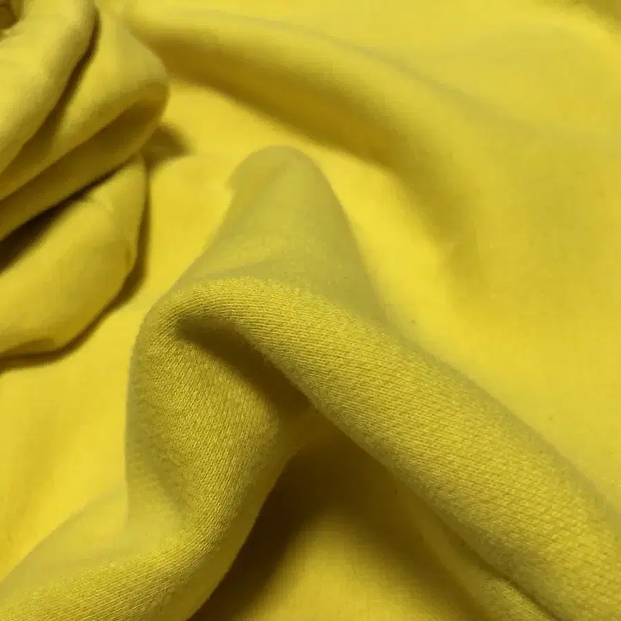 HOLISTER M yellow zip up hoodie