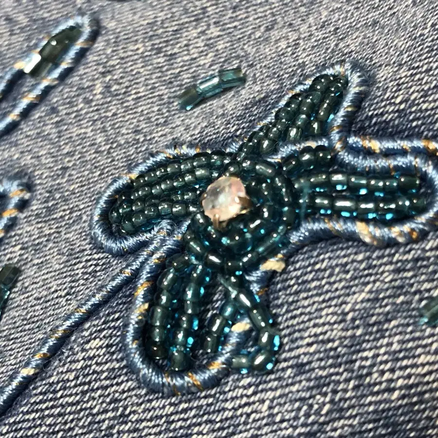 Flare jean beads embroidery denim