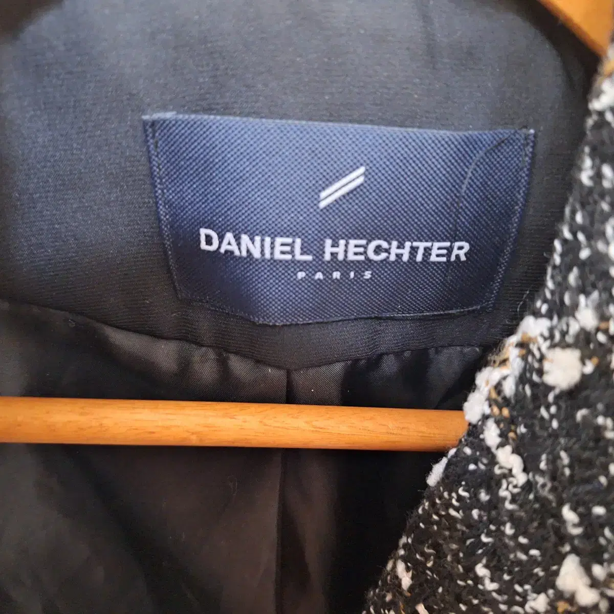 # DANIEL HECHTER(88-160, 구66)