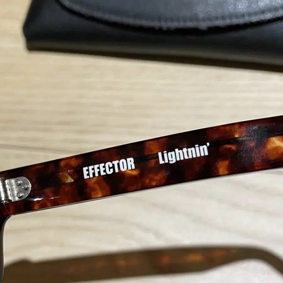 이팩터 선글라스 effector lightnin