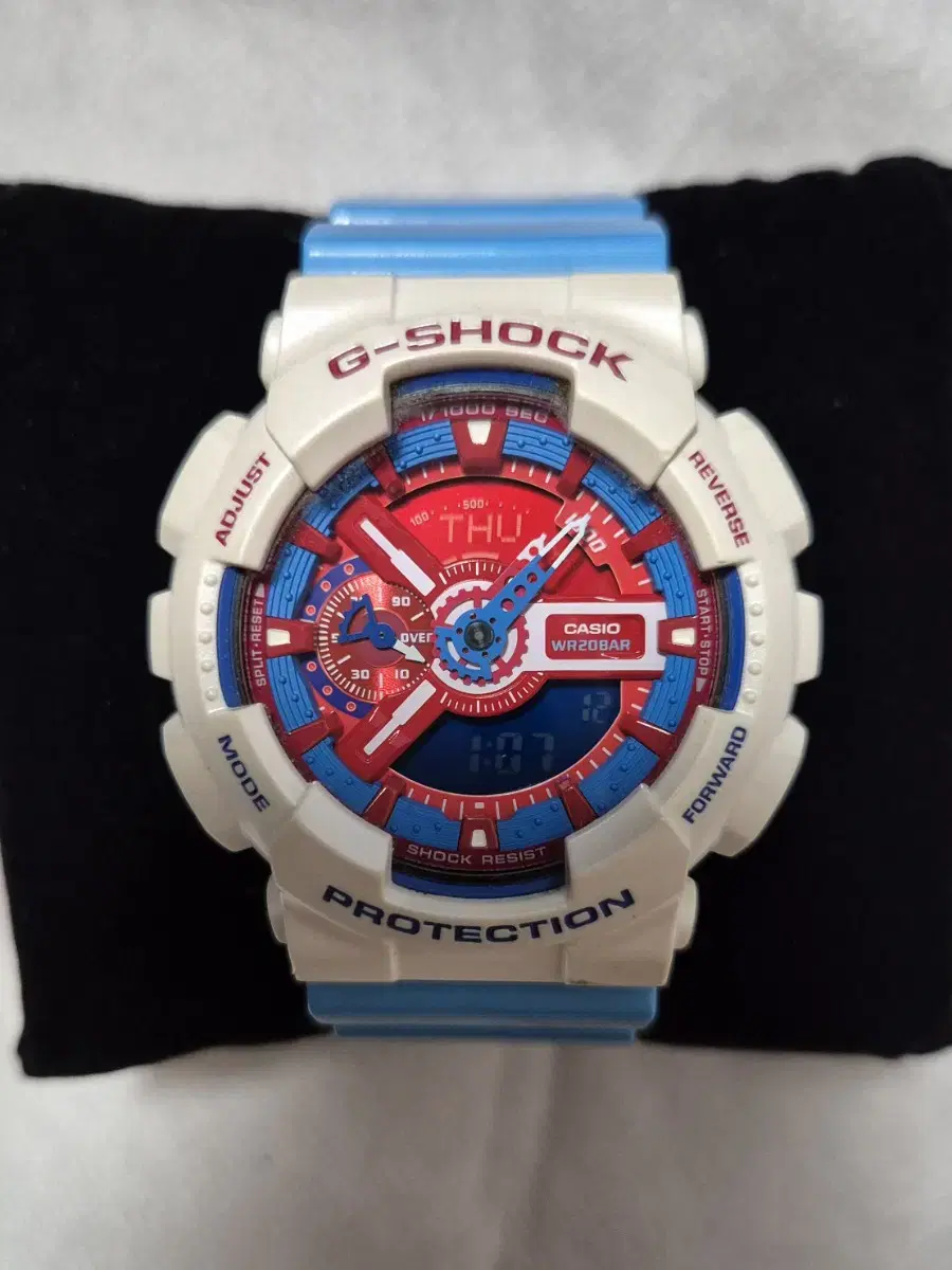 [G-SHOCK] 지샥 빅페이스 건담 시계