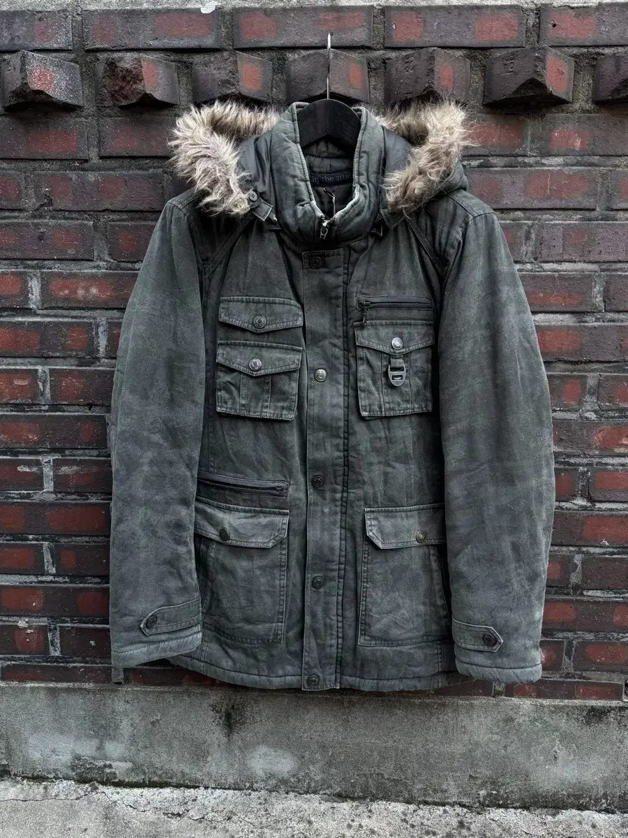 Intrinsic Utility Detail Fur Hooded Jacket