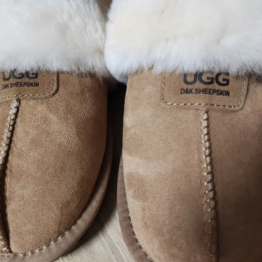 호주 어그 UGG 스트랩 퍼밴딩 탈부착 슬리퍼 체스트넛 색상 약 235m