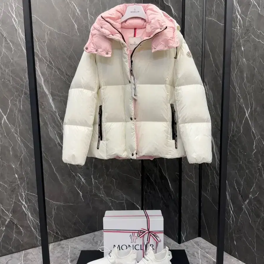 Moncler 몽클레어 여성용 패딩