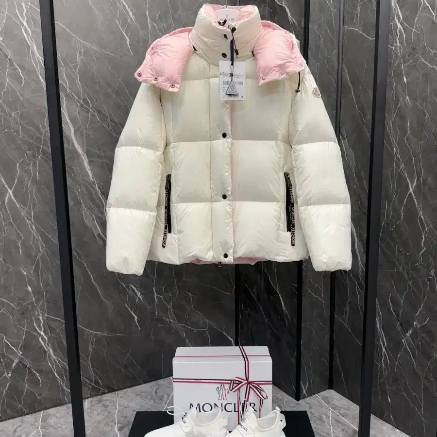 Moncler 몽클레어 여성용 패딩