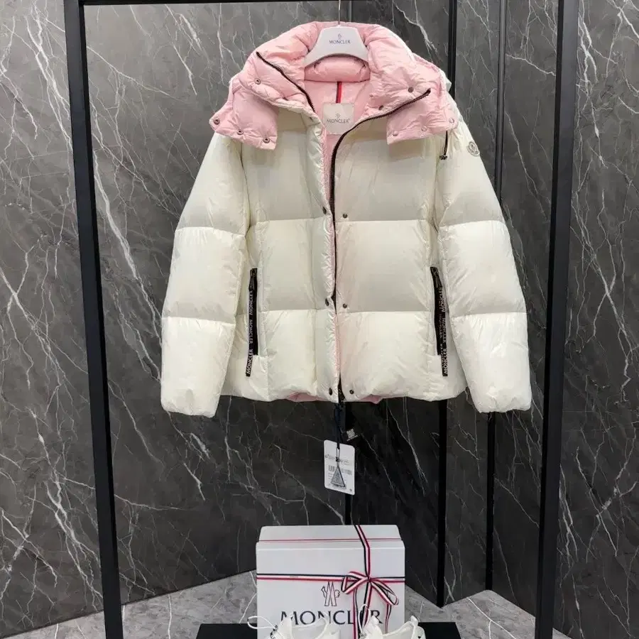 Moncler 몽클레어 여성용 패딩