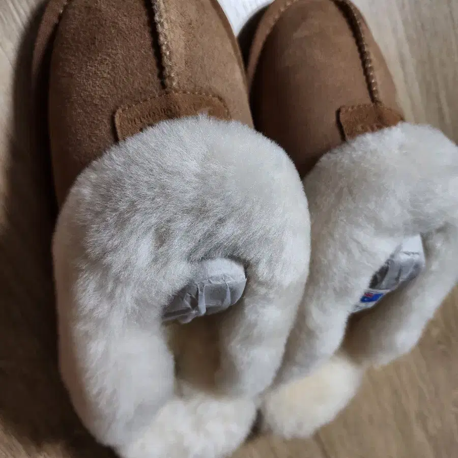 호주 어그 UGG 슬리퍼 체스트넛 색상 EU39 약 245mm