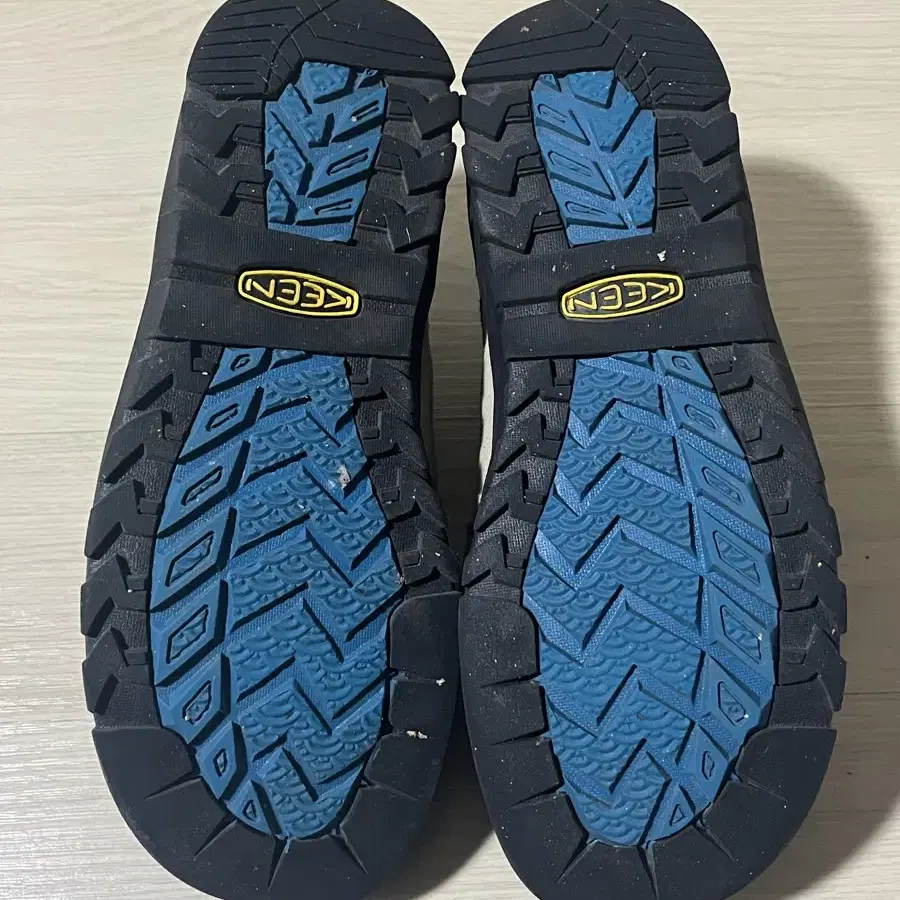 KEEN 재스퍼 245