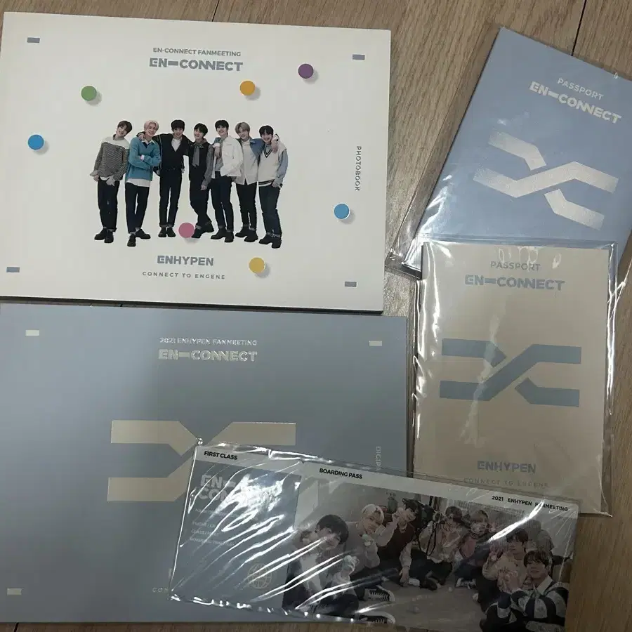 엔하이픈 정원 일본 앨범 2022 시즌그리팅 메모리즈 엔커넥션 DVD