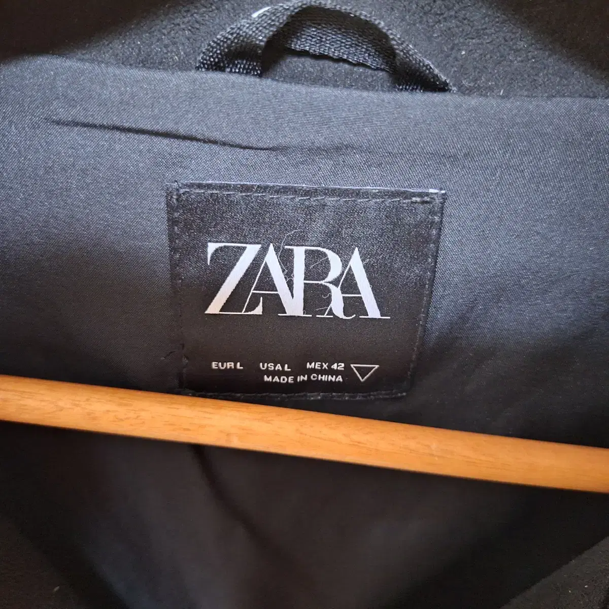 # ZARA(EUR L, USA L, MEX 42)