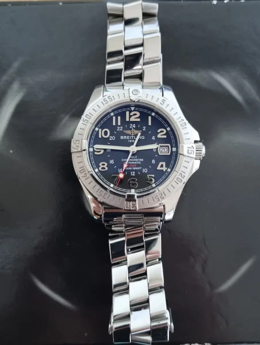 브라이틀링 콜트 GMT 41mm