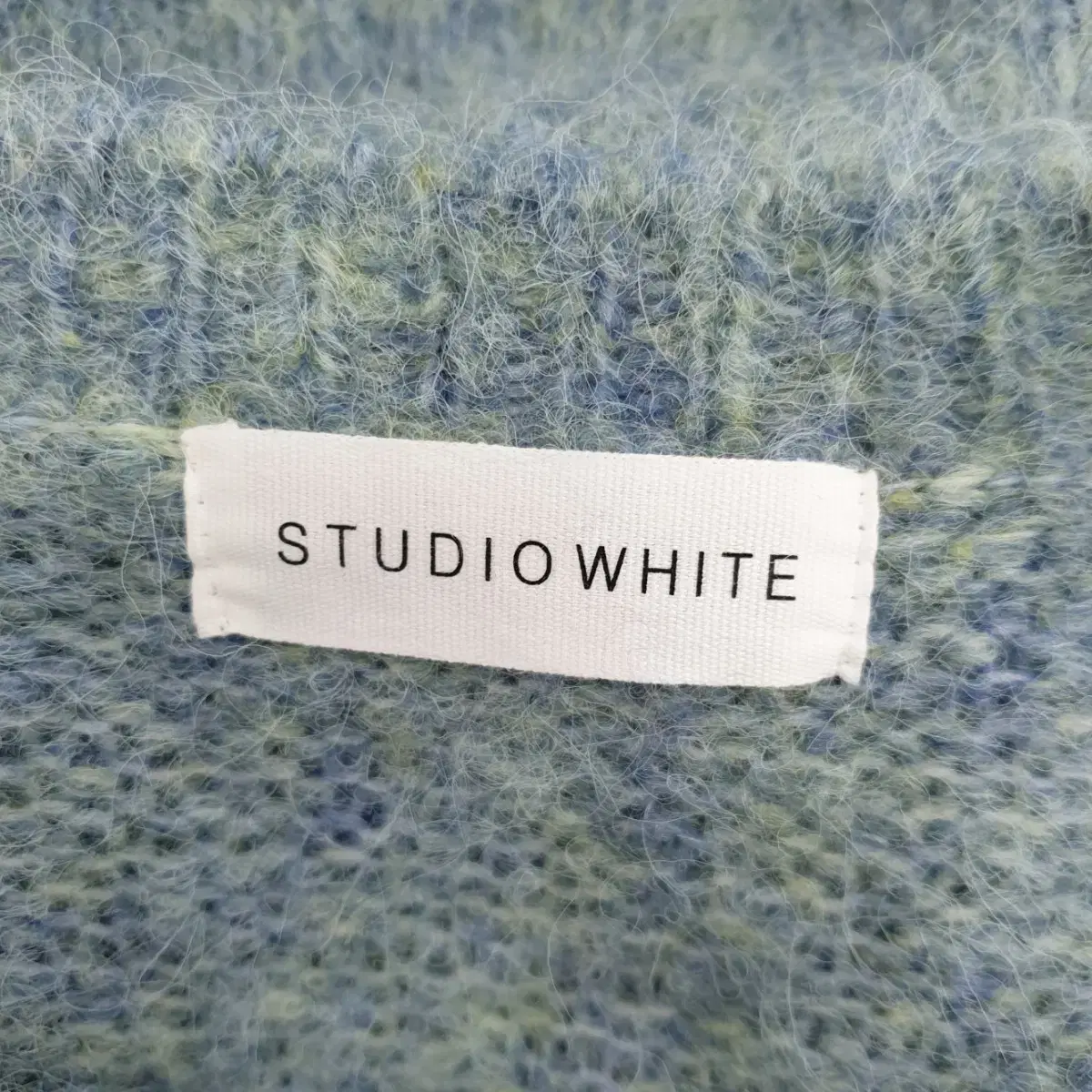 빈티지 만원샵 STUDIO white 민트/블루 니트