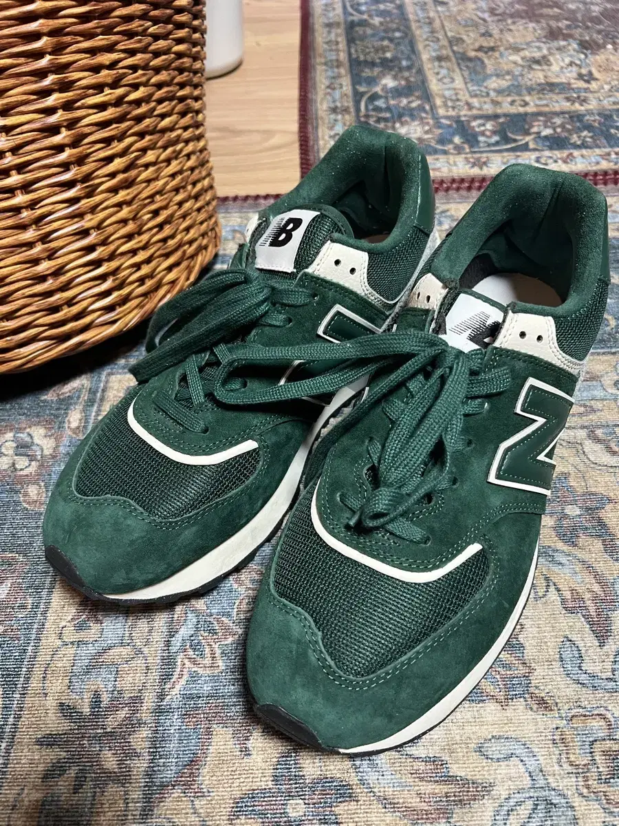 뉴발란스 New Balance 574 Legacy Green