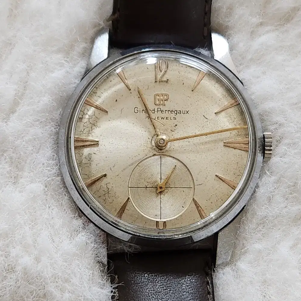 # 230 )  GIRARD PERREGAUX  VINTAGE