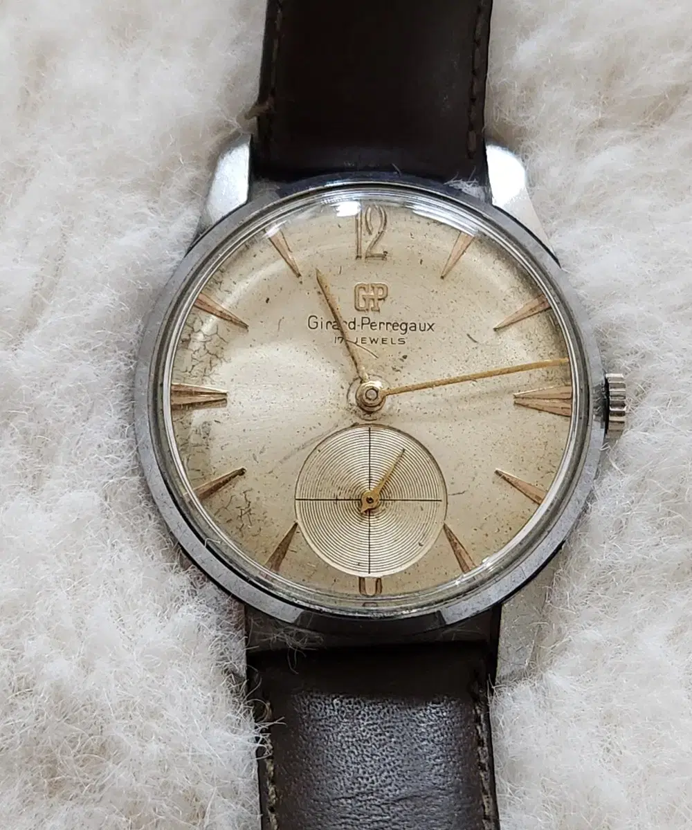 # 230 )  GIRARD PERREGAUX  VINTAGE