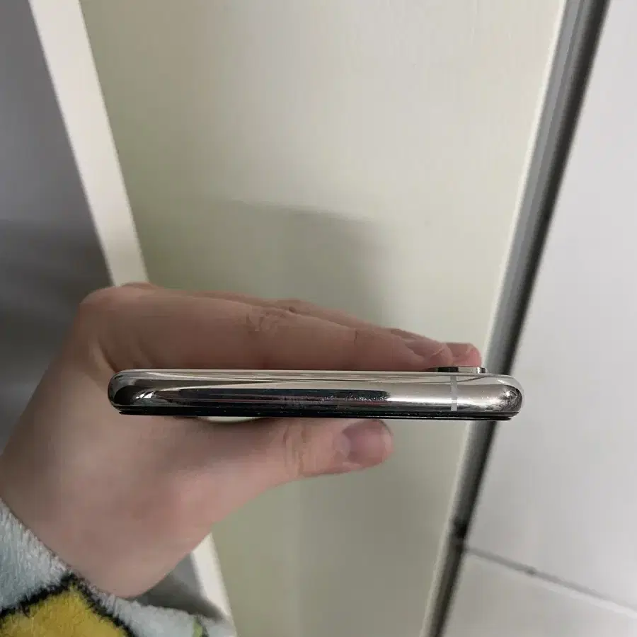 아이폰 xs max 64기가