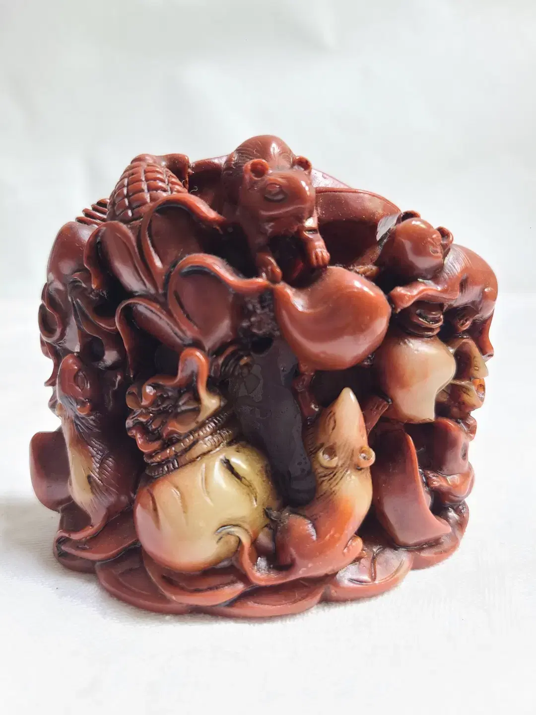 Chinese Craft Jade Granary's Rat Family Symbol of Abundance Sale