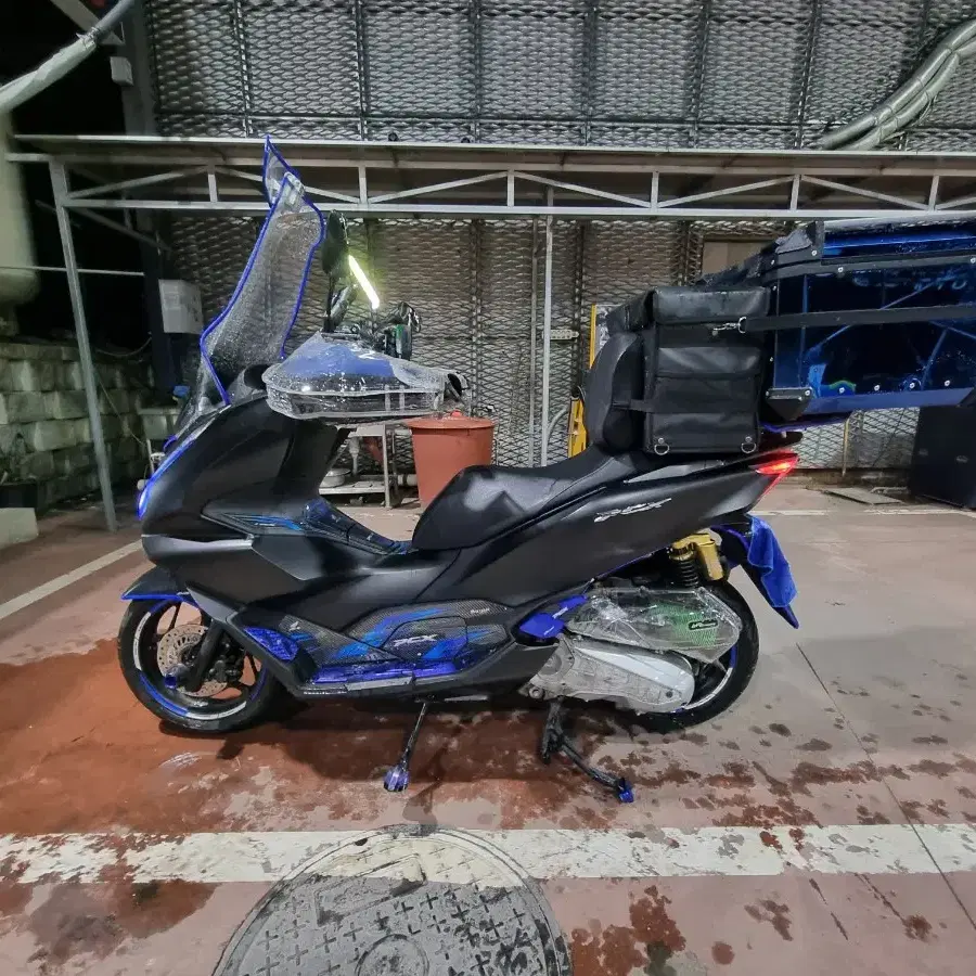 혼다PCX125cc ABS 모델 판매합니다.