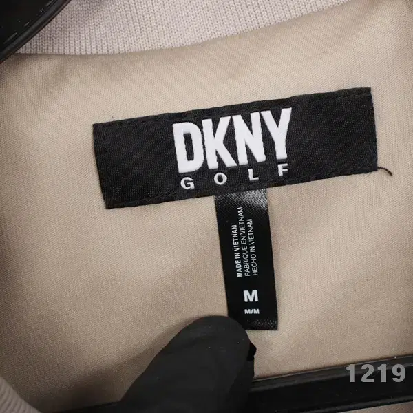 DKNY 골프라인 여성M 베이지 점퍼 첫구매팔로잉시무배