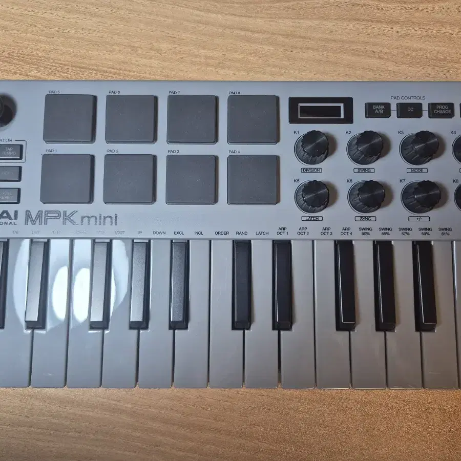 AKAI MPK mini 마스터 키보드