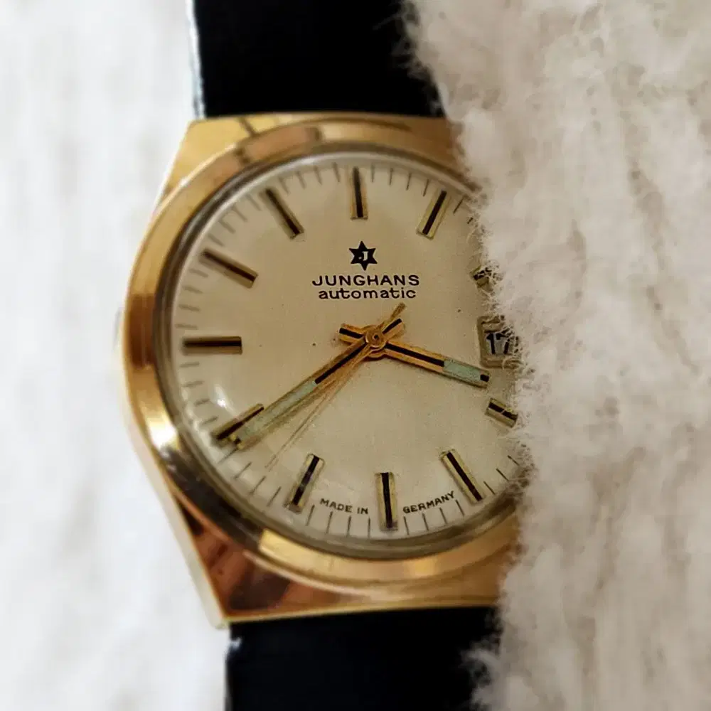 # 231)  JUNGHANS  MADE GERMANY