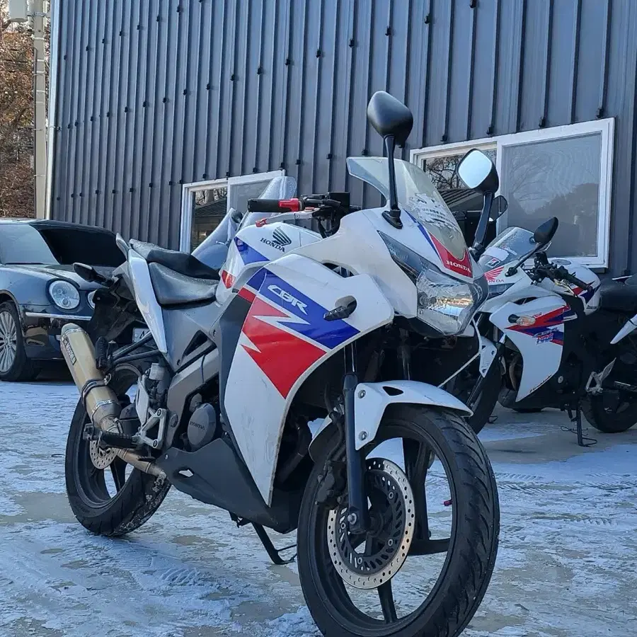 cbr125  16년식