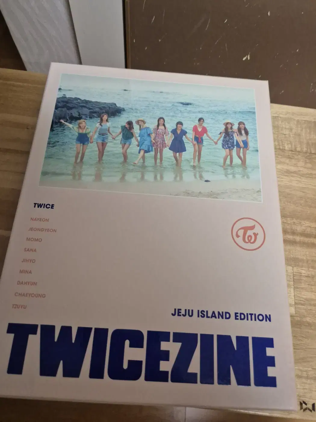 트와이스 TWICEZINE 제주 포토북