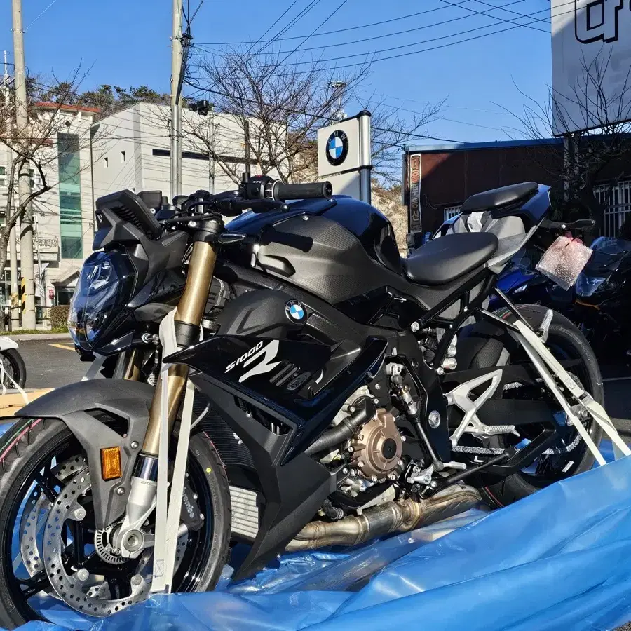 bmw s1000r (싱글알) 23년식 24년출고 판매합니다