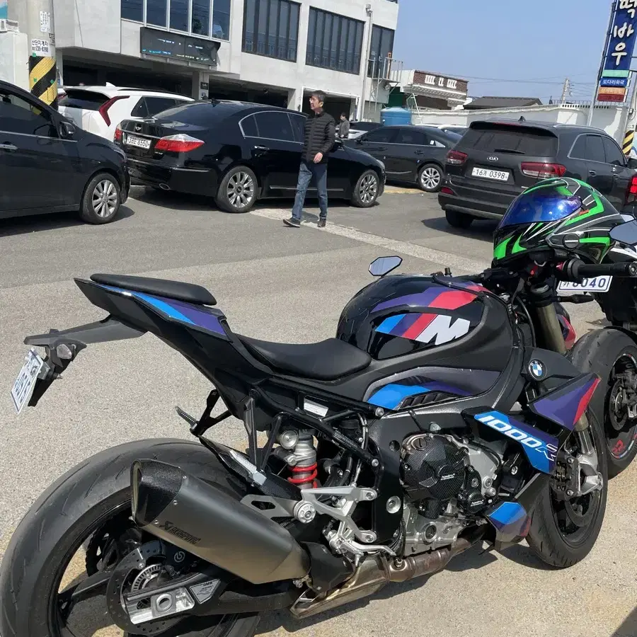 bmw s1000r (싱글알) 23년식 24년출고 판매합니다