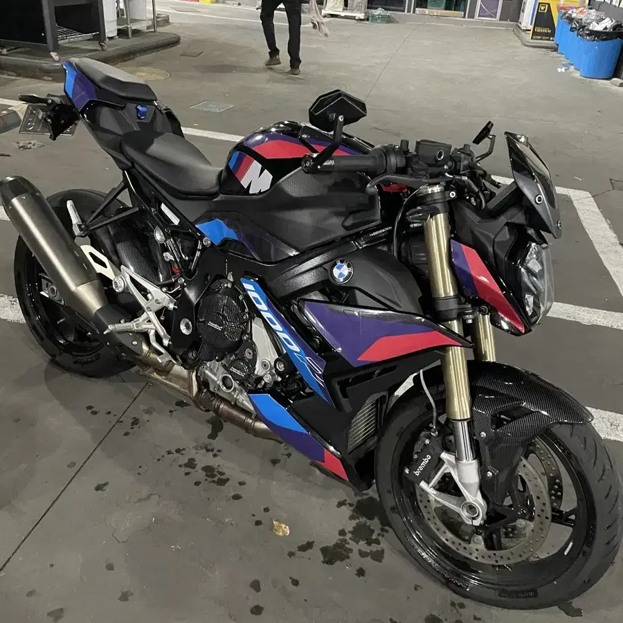 bmw s1000r (싱글알) 23년식 24년출고 판매합니다