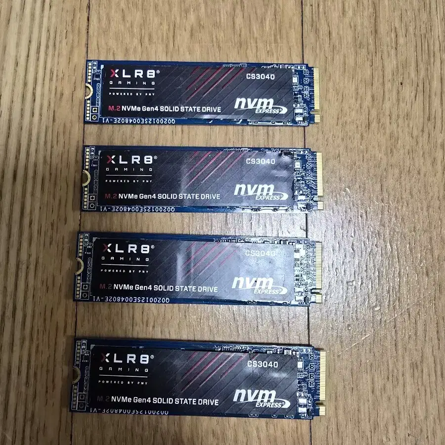 PNY CS3040 Gen4 M.2 NVMe 제이씨현 2TB 팝니다.