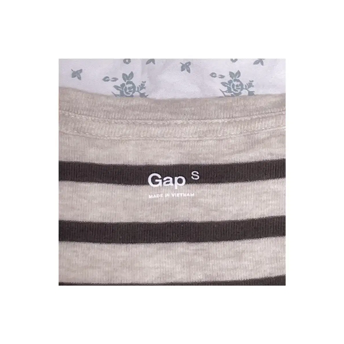 일본빈티지대장 코디세트 GAP 브라운 단가라 반팔티셔츠 카키 슬리브리스