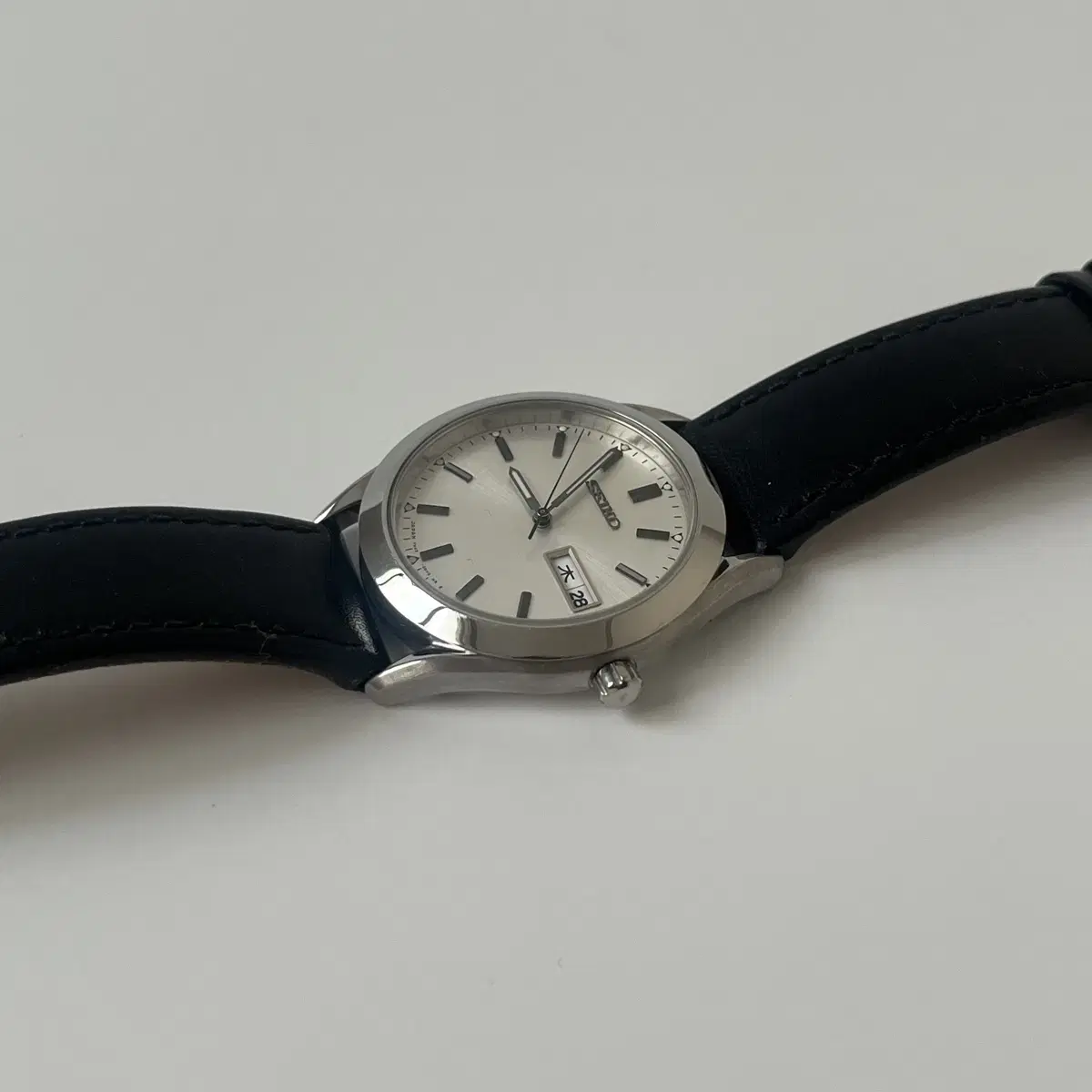 세이코-00s silver dial quartz