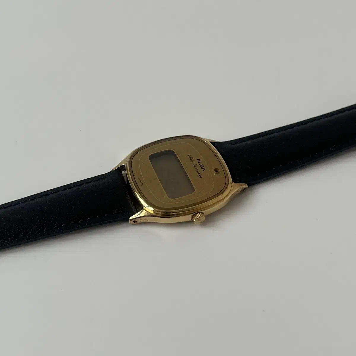 세이코 알바-90s gold digital watch(deadstock)