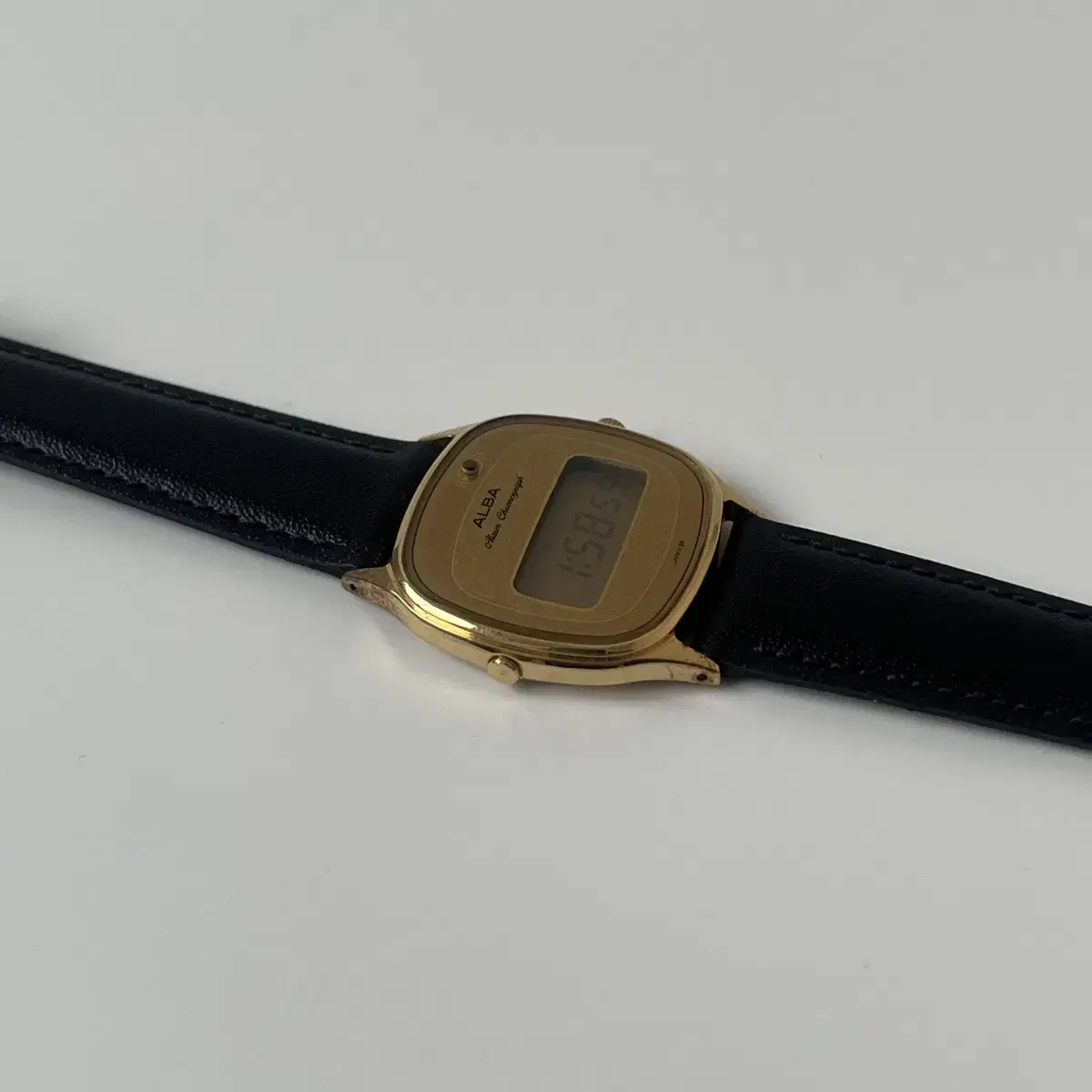 세이코 알바-90s gold digital watch(deadstock)