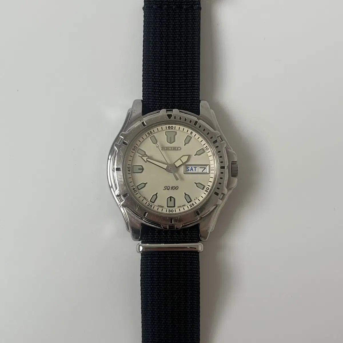 세이코-90s SQ100 luminous dial quartz