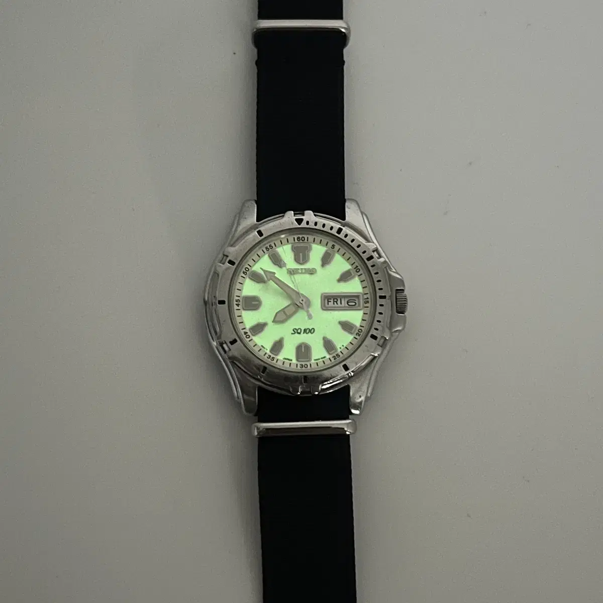 세이코-90s SQ100 luminous dial quartz