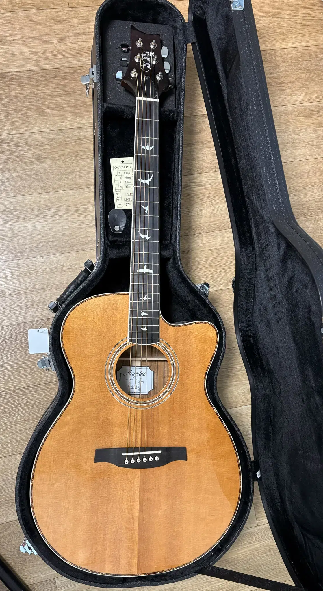 PRS SE Angelus A40E Fishman Sonite 픽업