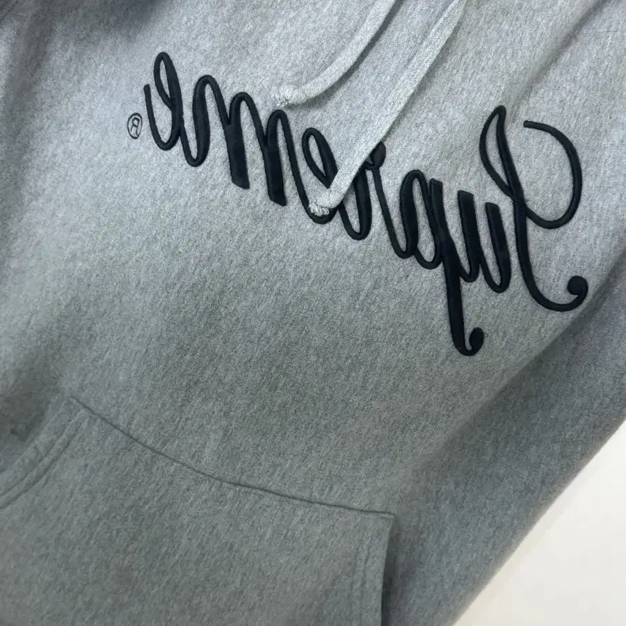 Supreme script hoodie