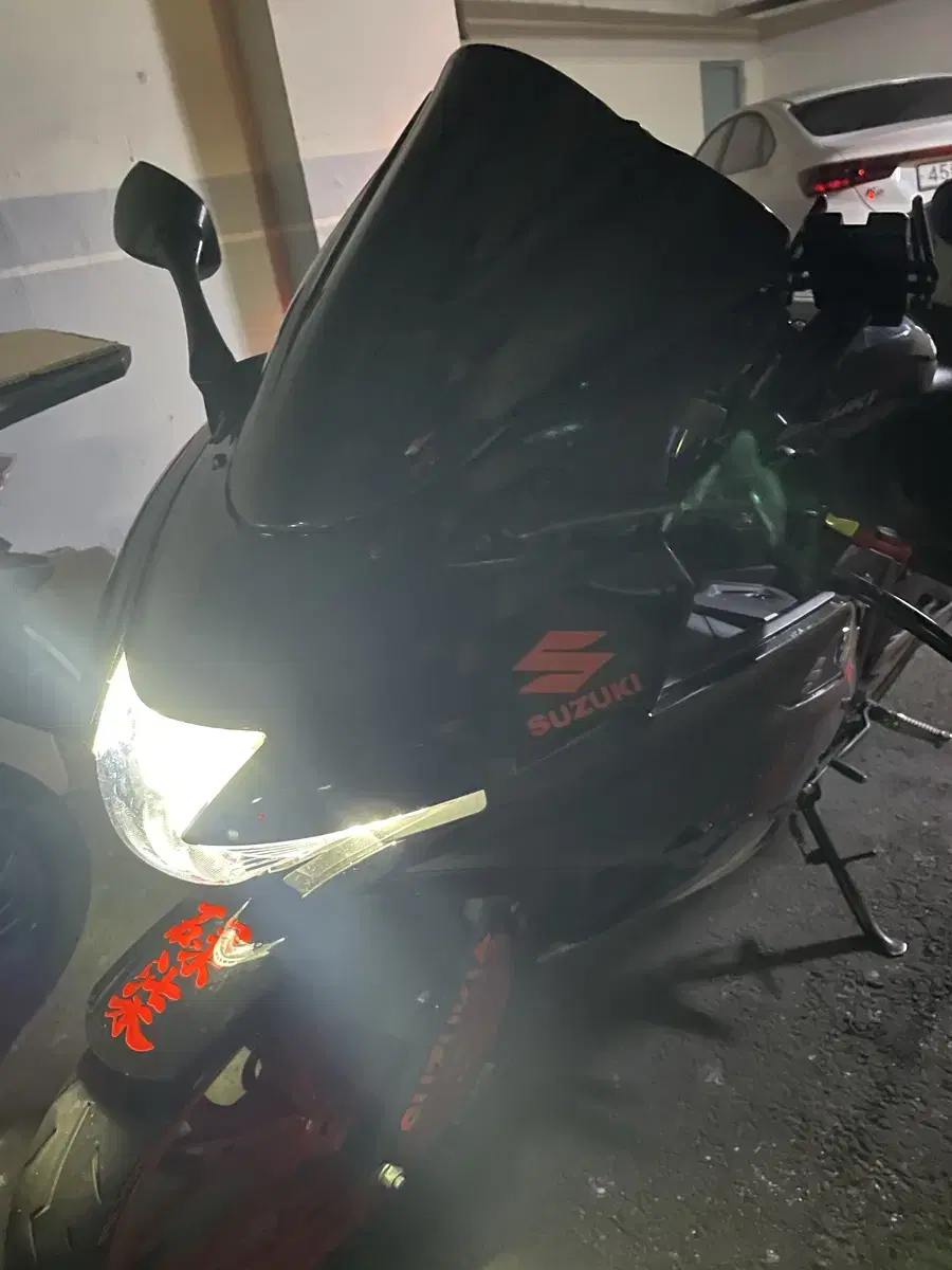 스즈키 gsx-r125 21년식 팝니다 (크루심 알파 선호)