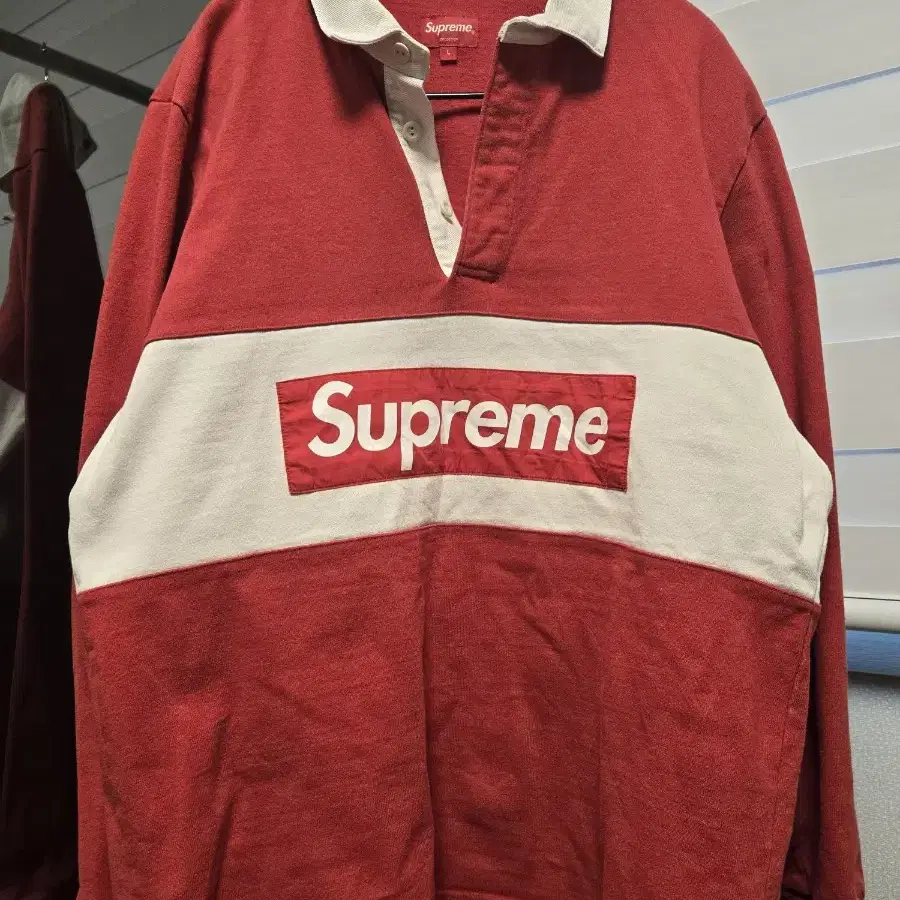 Supreme rugby red color - 15fw