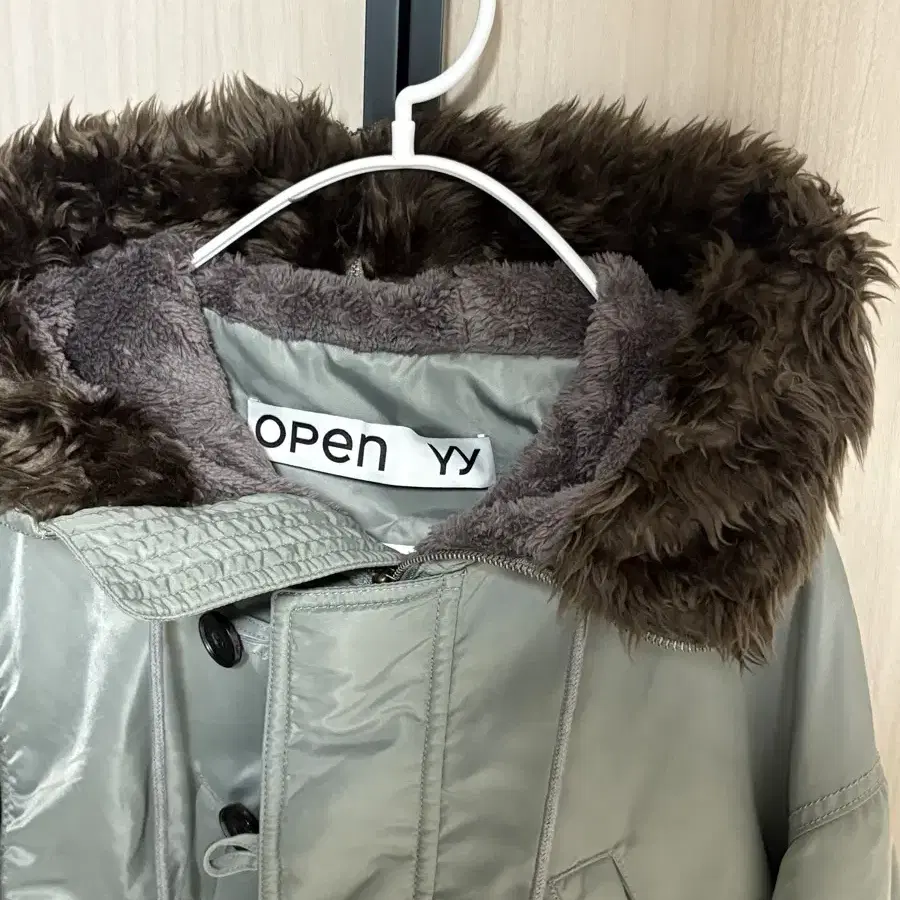 open yy faux fur ma-1 오픈와이와이 폭스 퍼 집업