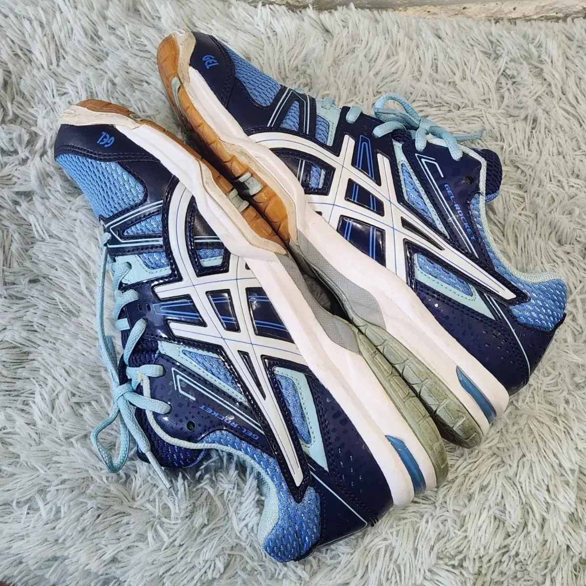 1-8:아식스Asics Gel Rocket 런닝화(240)