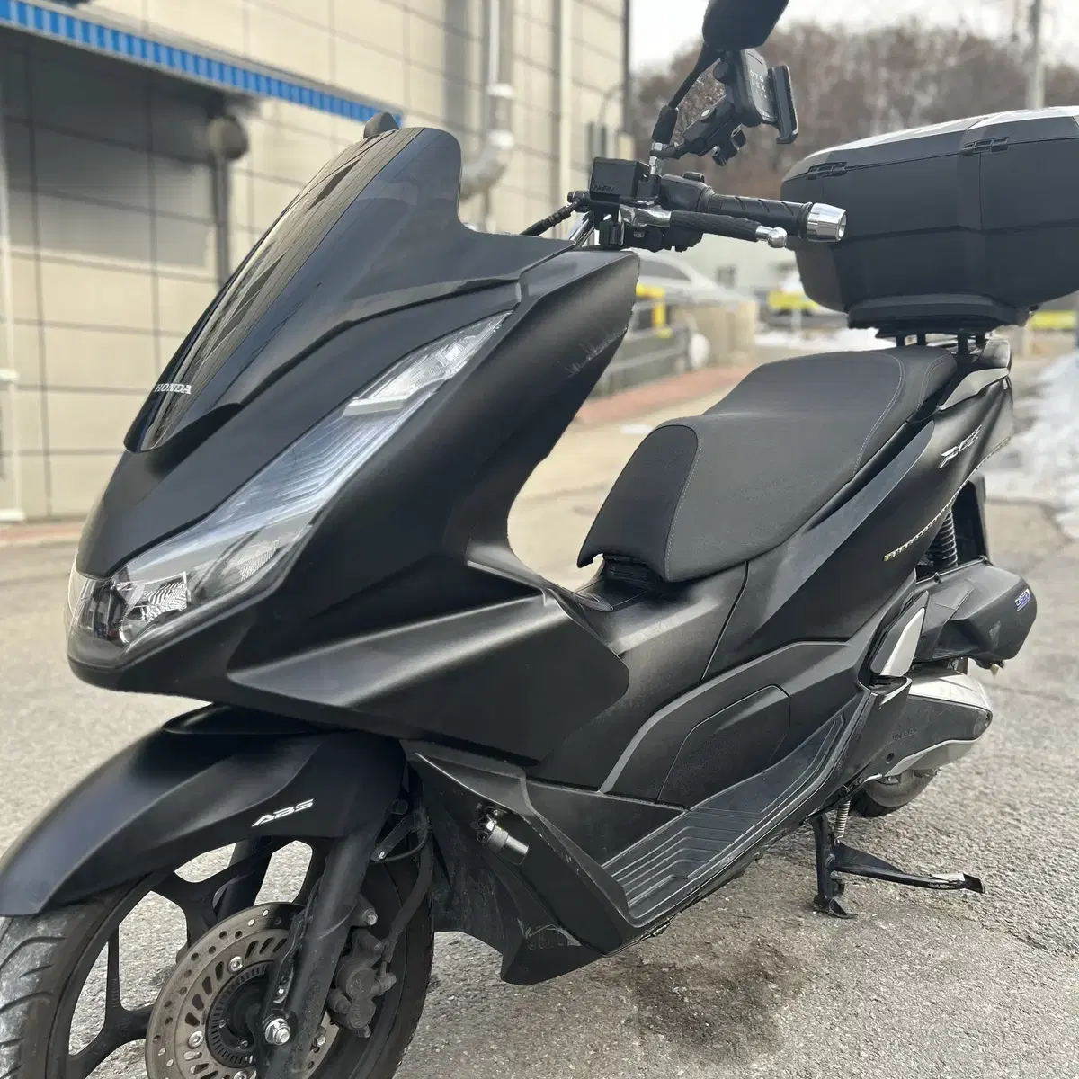 pcx125 23년형 키로수짧고 컨디션 좋은 바이크 저렴하게 판매합니다.