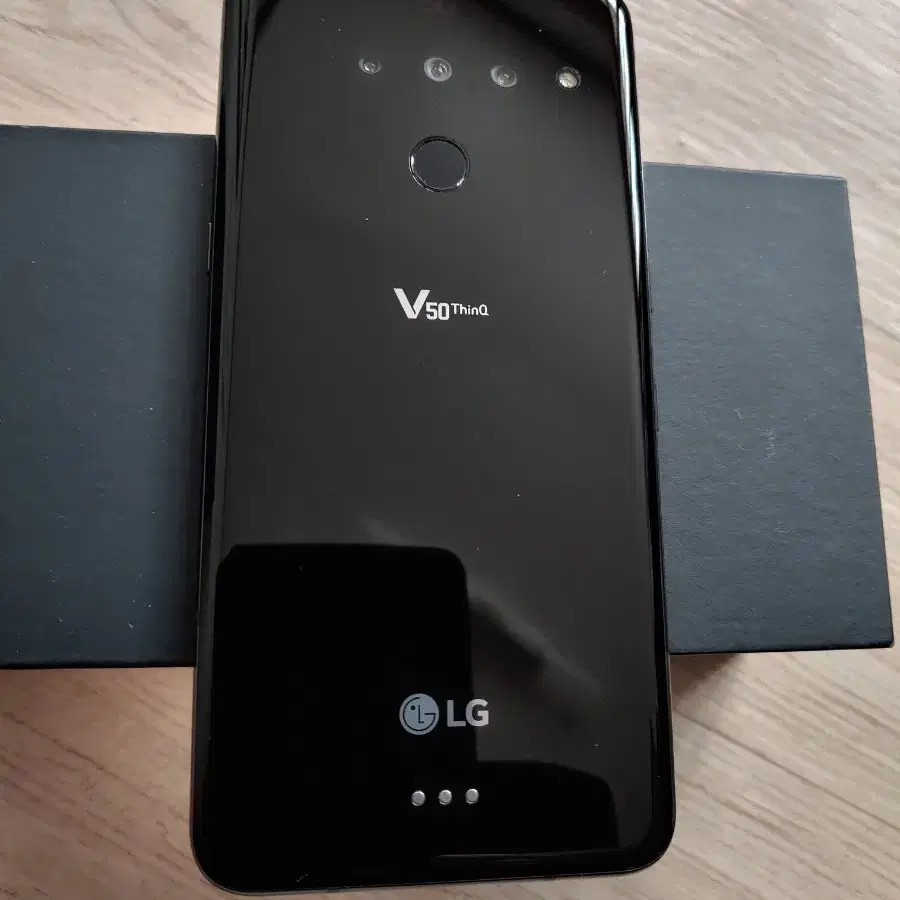 LG V50 통신사sk 액정파손 부품용